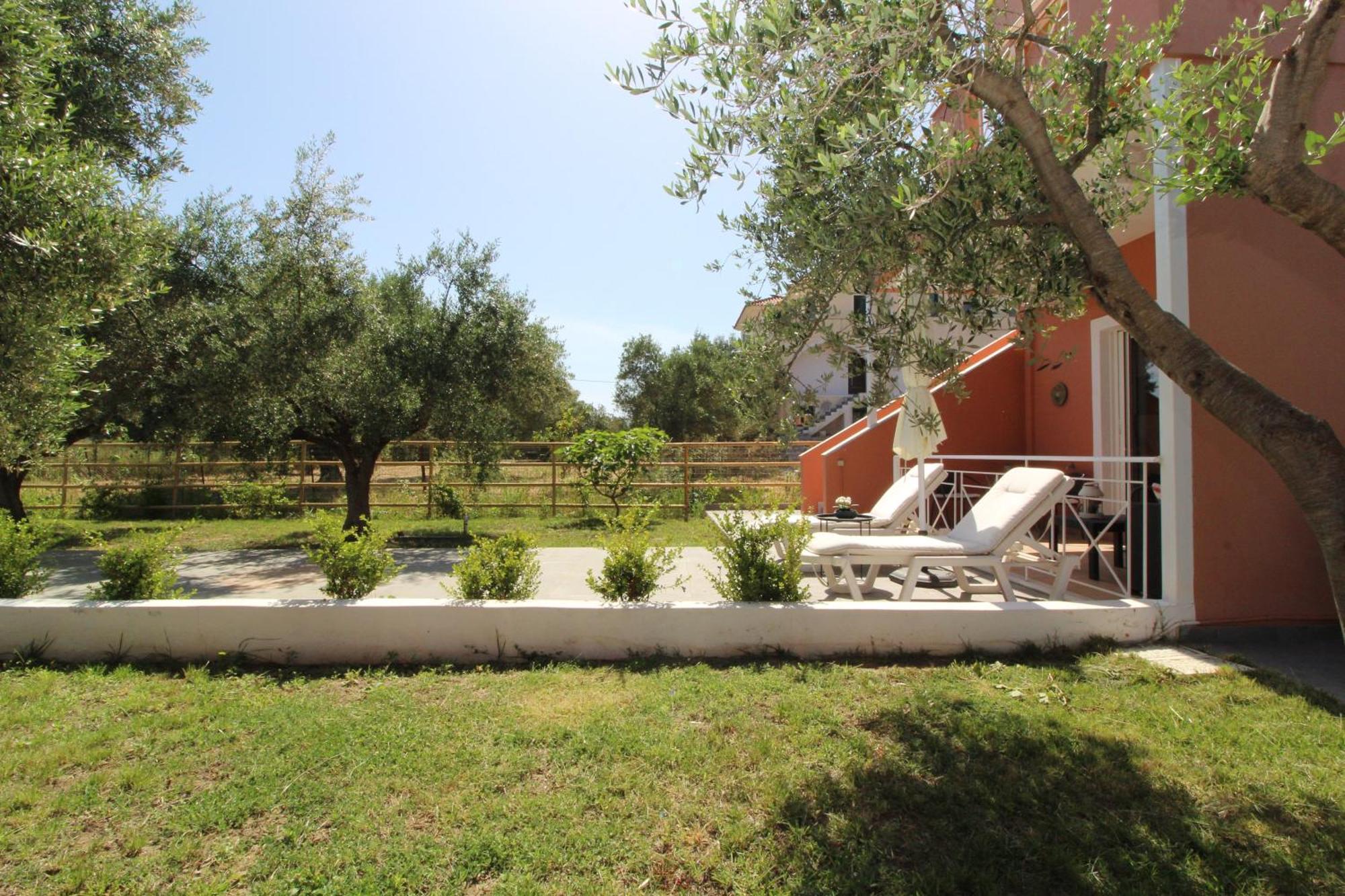 Laconian Collection Mavrovouni Beach House  Gythio Exteriér fotografie